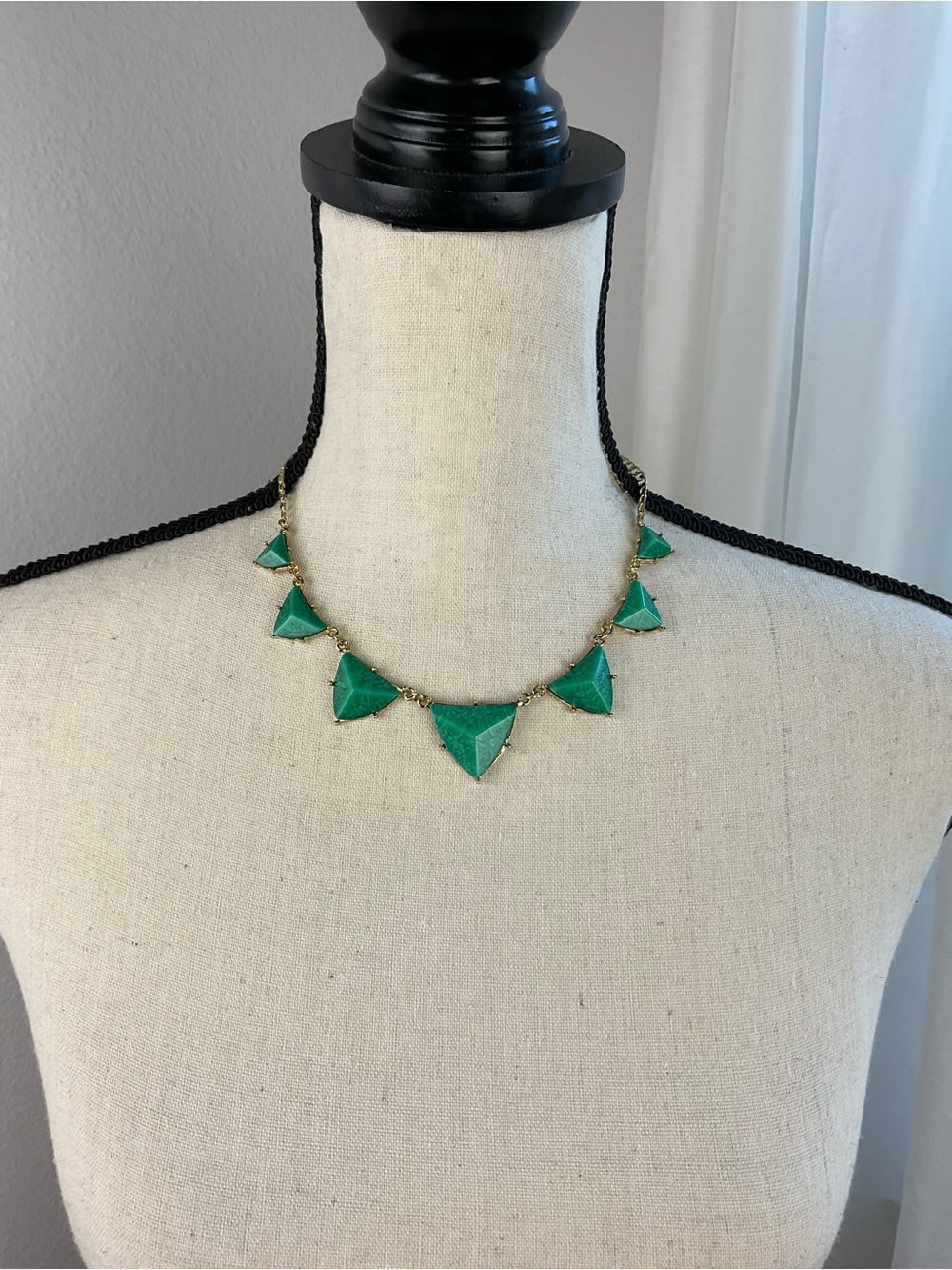 Amrita Singh Green Geometric Statement Necklace - NIB